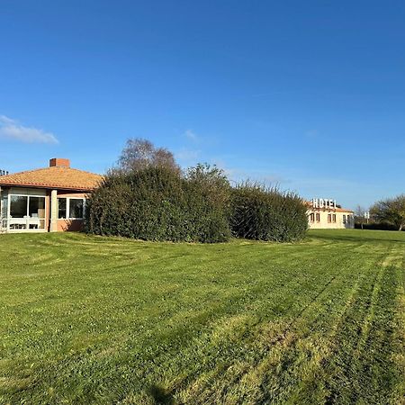 Hotel La Petite Auberge Chambretaud Eksteriør bilde