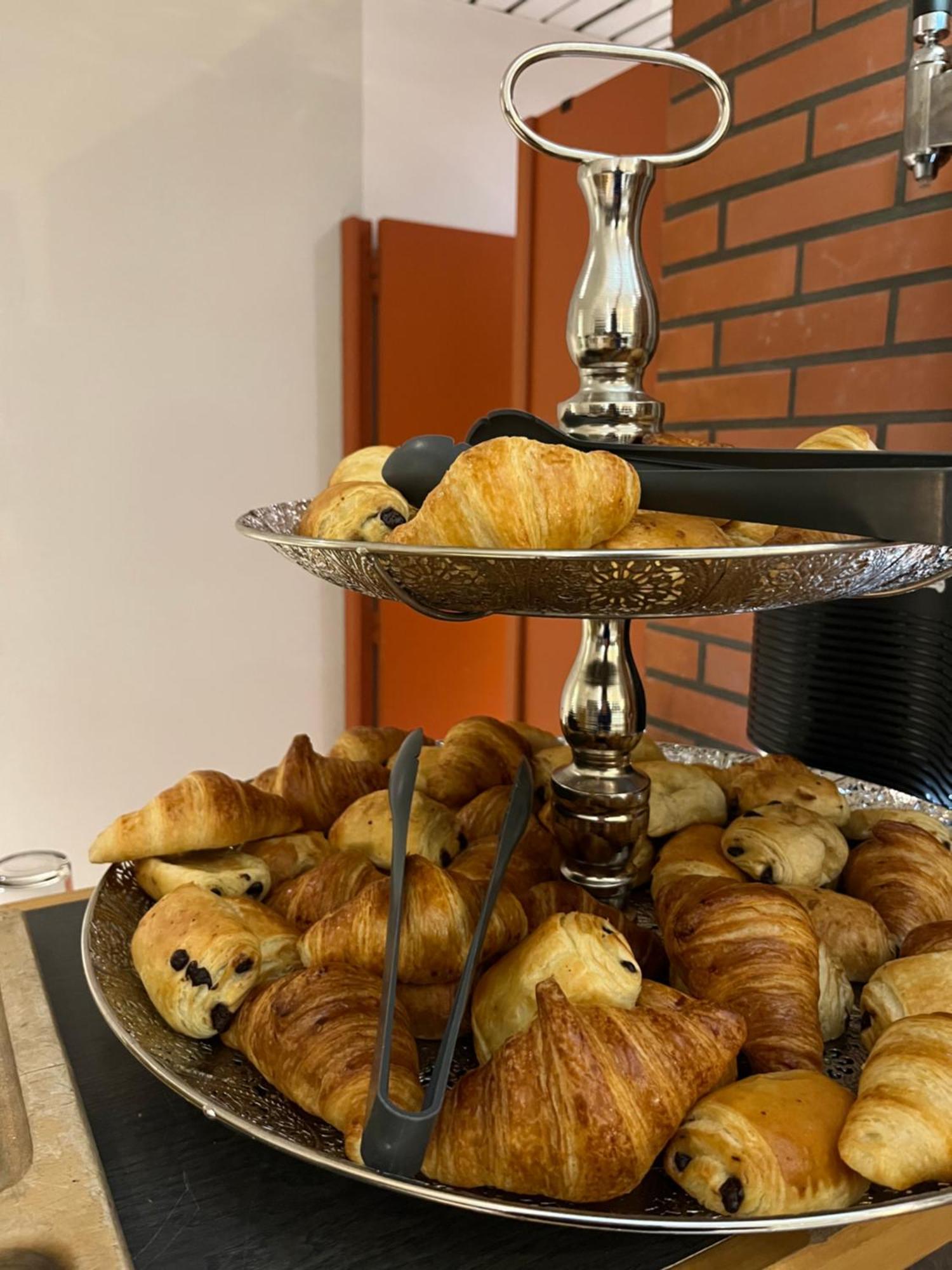 Hotel La Petite Auberge Chambretaud Eksteriør bilde