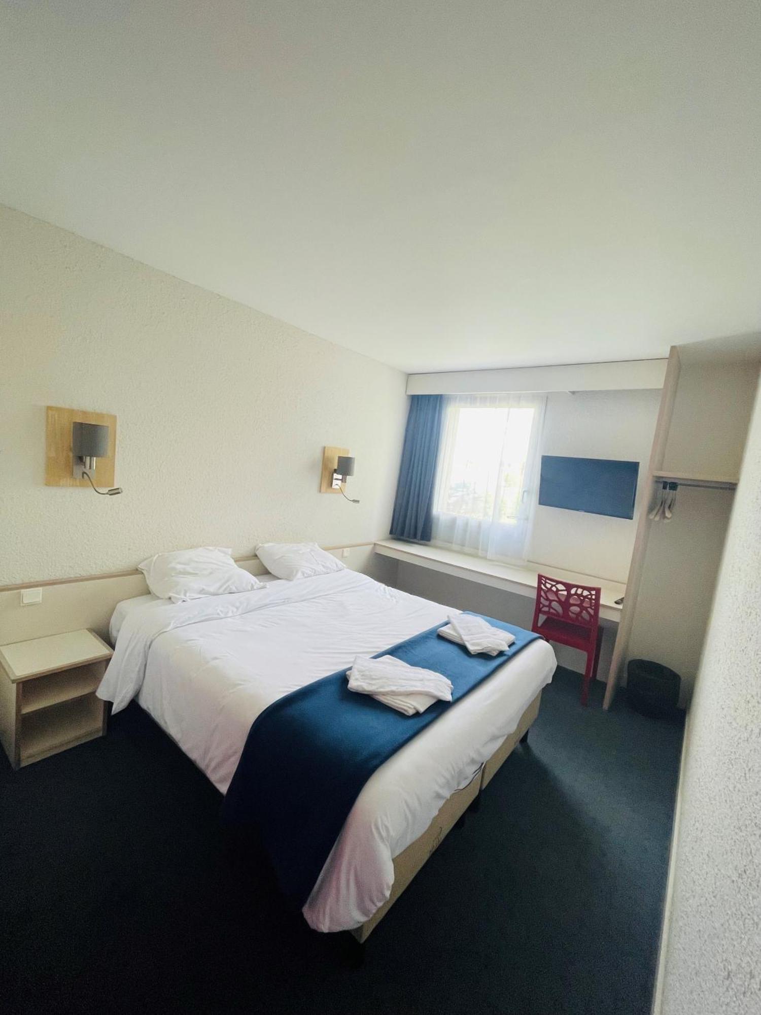 Hotel La Petite Auberge Chambretaud Eksteriør bilde